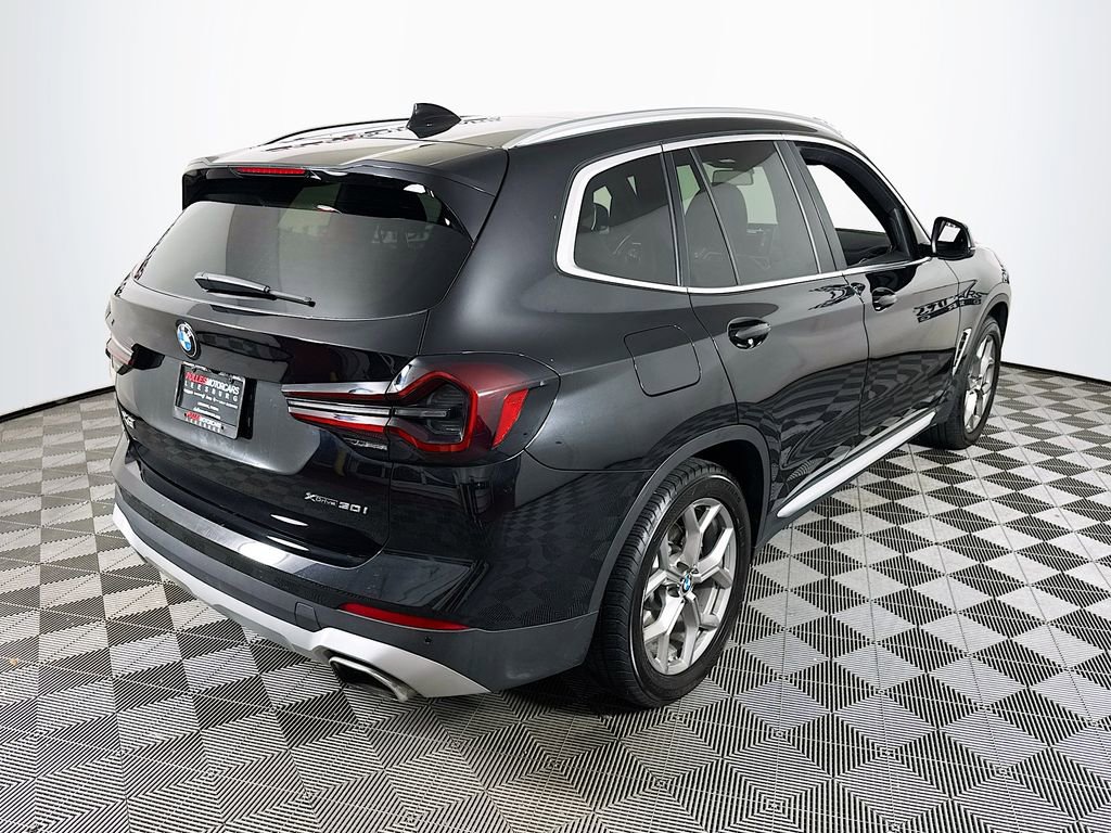 Used 2023 BMW X3 xDrive30i w/ Premium Package image 7