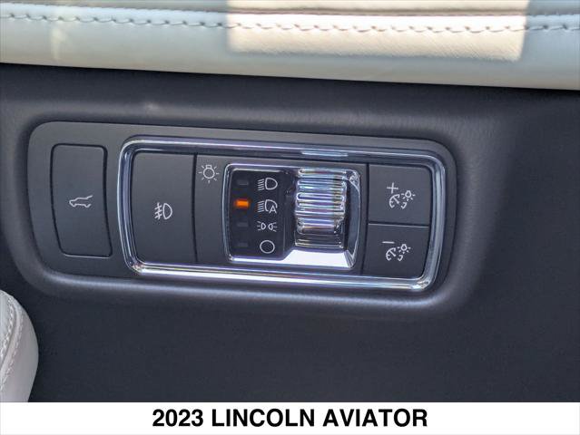 Certified 2023 Lincoln Aviator Black Label AWD/4WD image 19