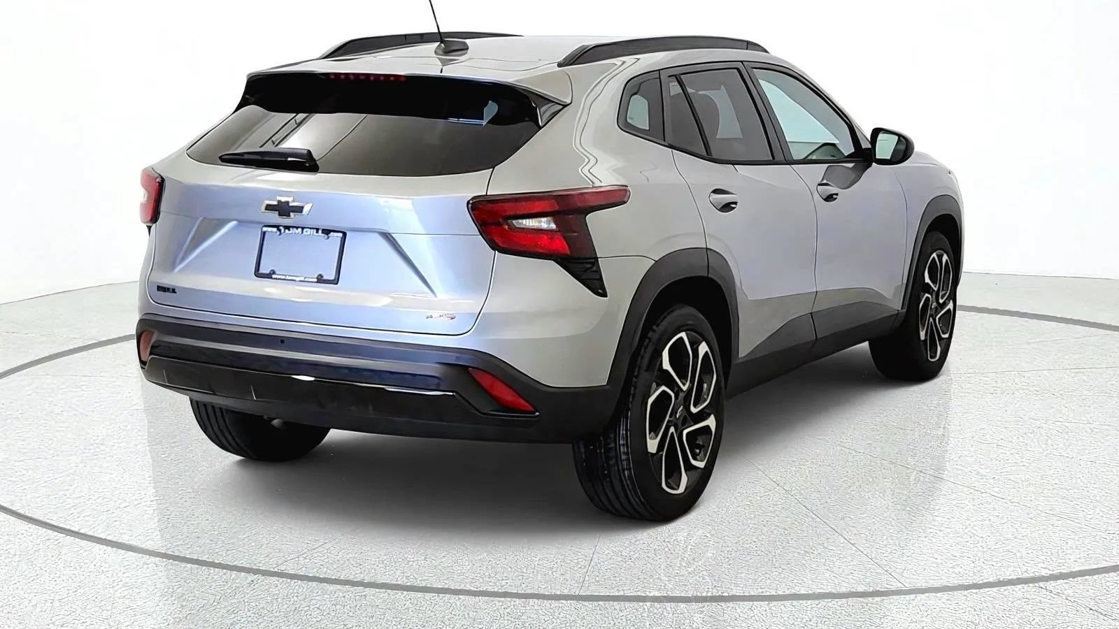 New 2026 Chevrolet Trax RS w/ Sunroof Package FWD image 8