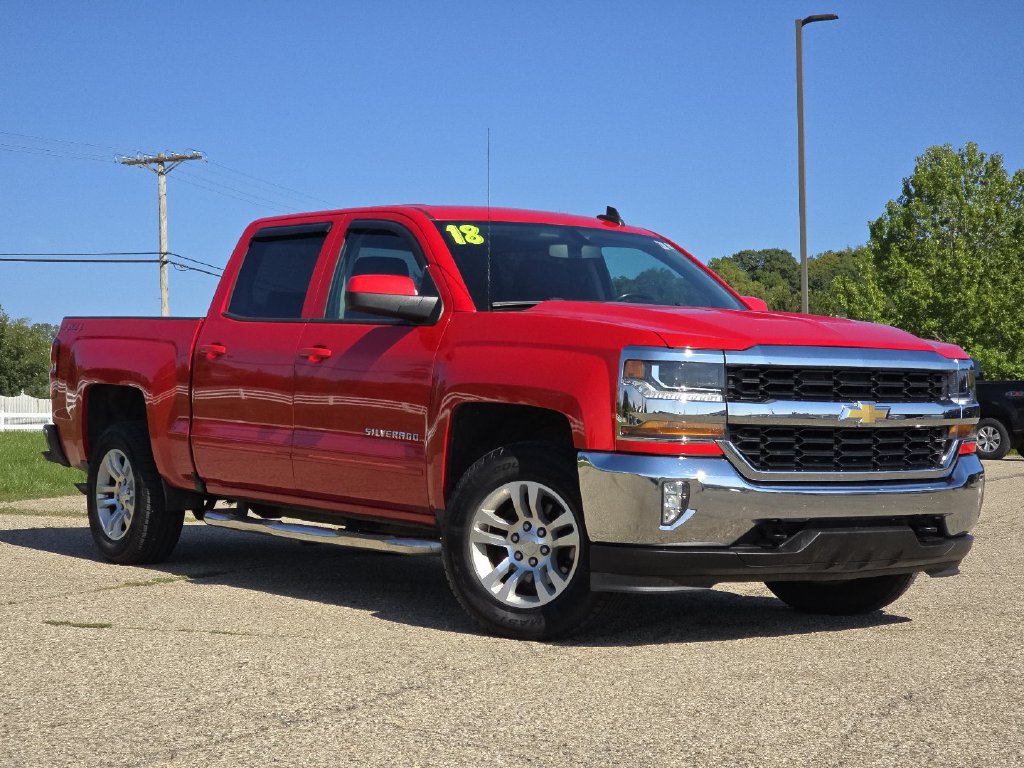 Used 2018 Chevrolet Silverado 1500 LT w/ All Star Edition AWD/4WD image 2