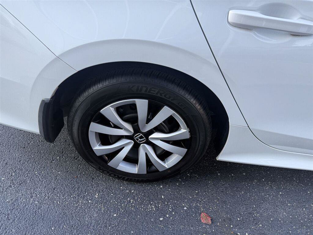 Used 2022 Honda Civic LX image 15