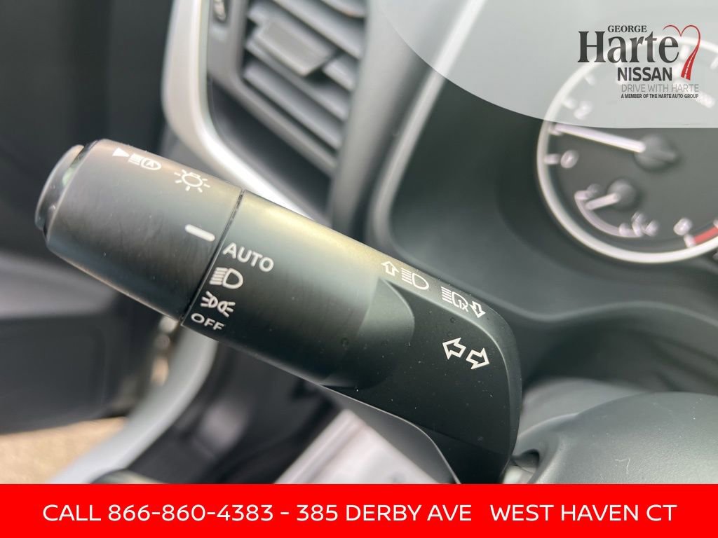 Certified 2025 Nissan Rogue S image 46