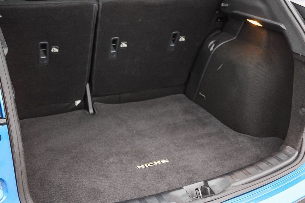 Used 2024 Nissan Kicks SR FWD image 25