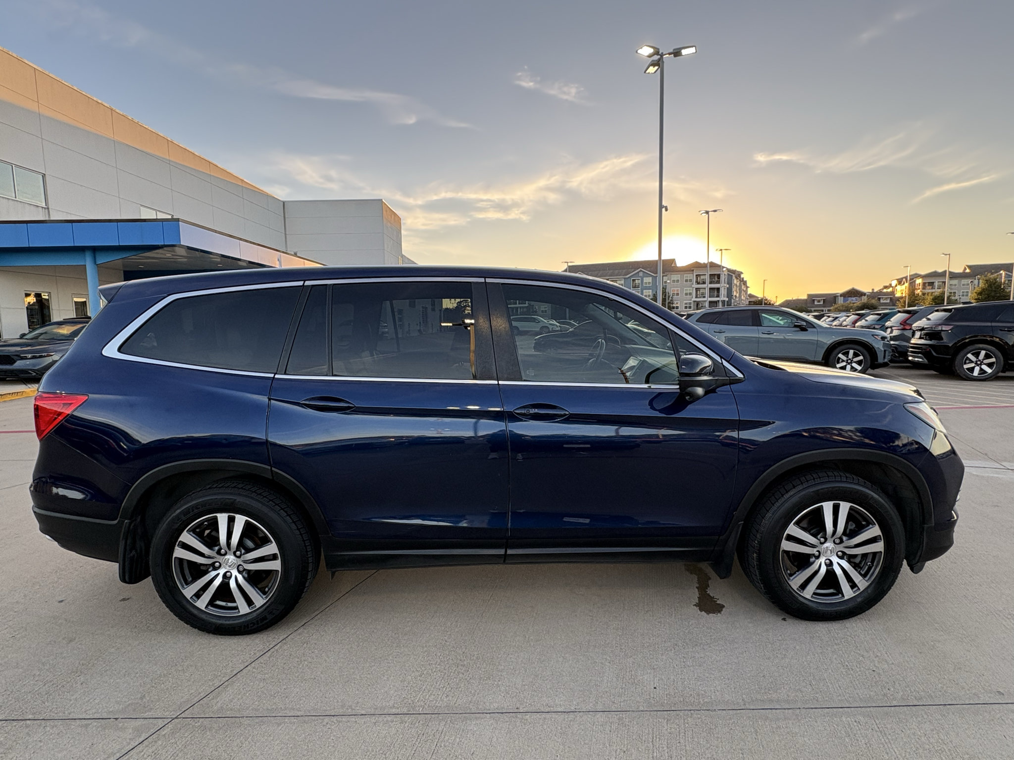 Used 2016 Honda Pilot EX-L image 9