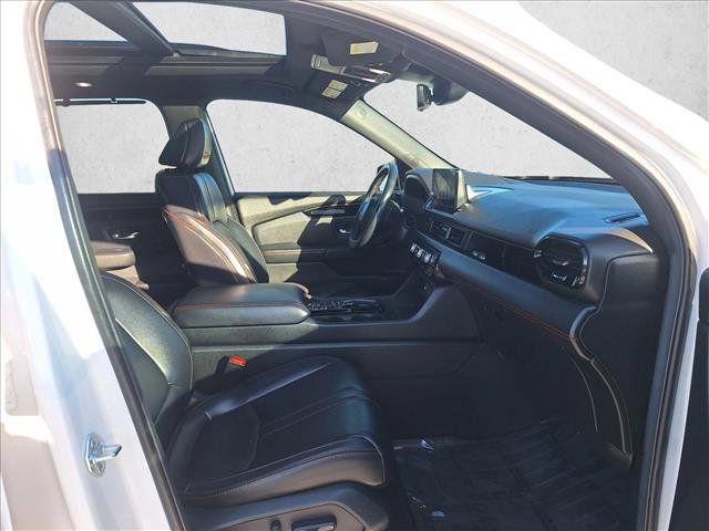 Used 2024 Honda Pilot TrailSport image 22