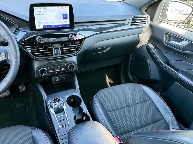 Used 2025 Ford Escape ST-Line image 21
