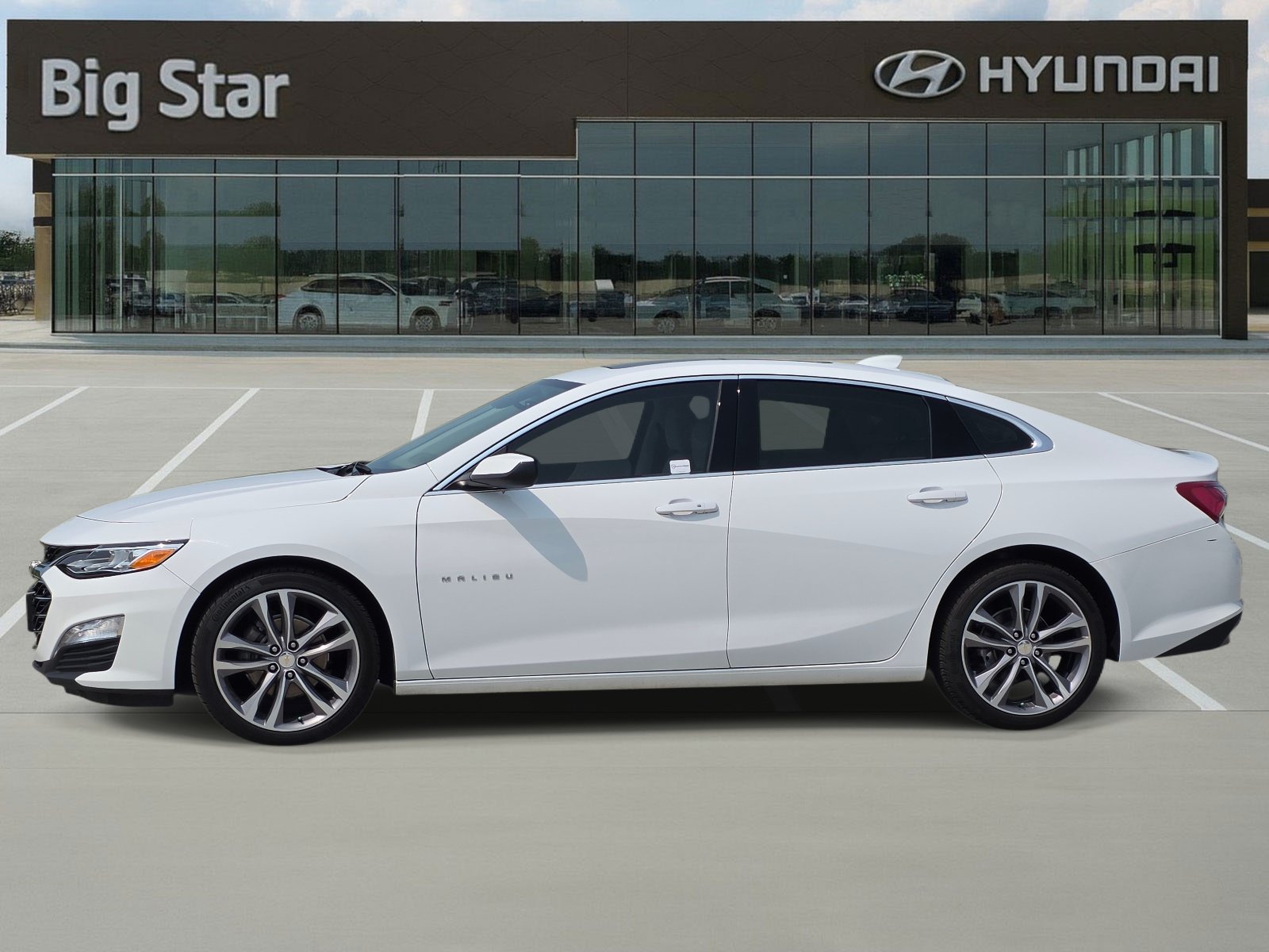 Used 2023 Chevrolet Malibu LT w/ LPO, Floor Liner Package FWD video 2