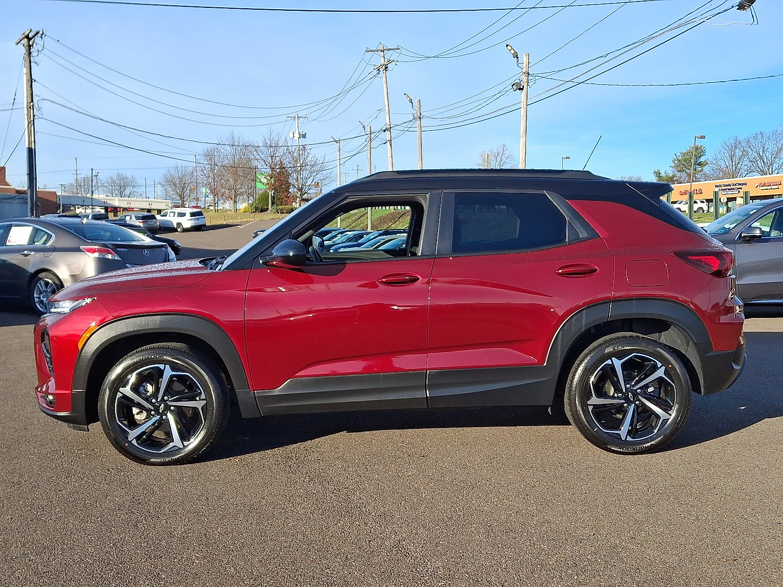 Used 2023 Chevrolet TrailBlazer RS w/ Convenience Package image 7