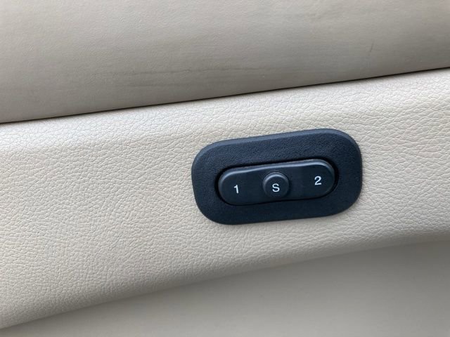 Used 2021 Jeep Grand Cherokee Overland w/ Protech Group AWD/4WD image 25