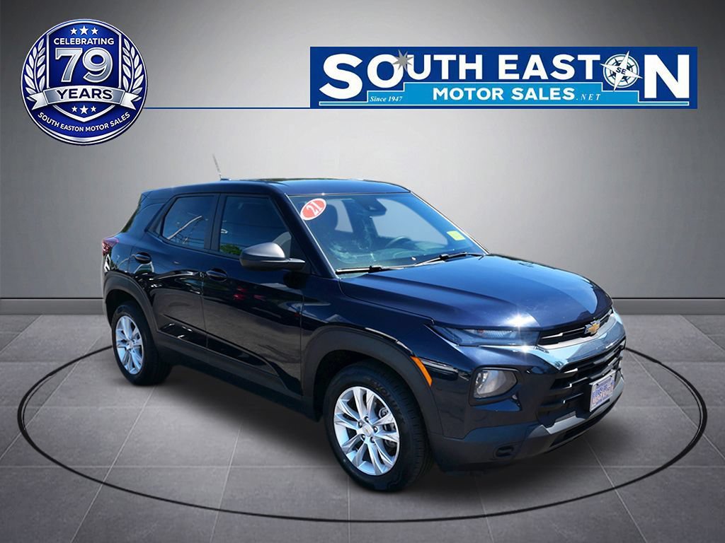 Used 2021 Chevrolet TrailBlazer LS FWD image 2