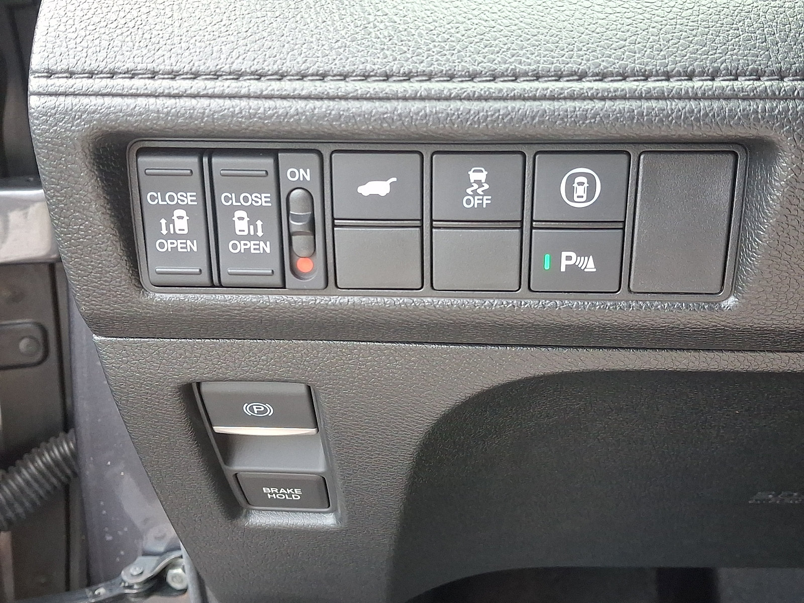Certified 2024 Honda Odyssey Touring image 27