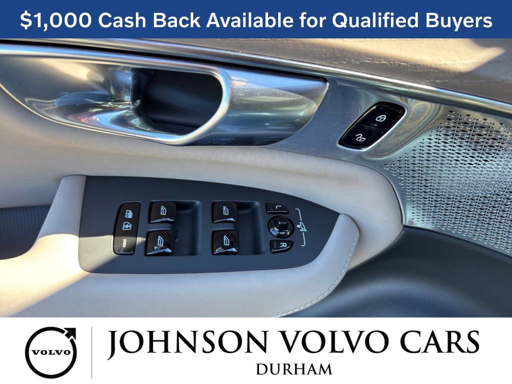New 2026 Volvo XC90 B6 Ultra w/ Lounge Package image 11