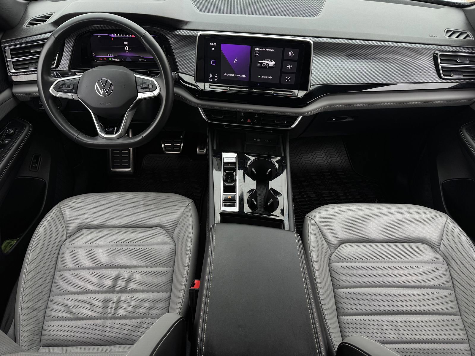 Used 2024 Volkswagen Atlas Cross Sport SEL R-Line AWD/4WD image 14