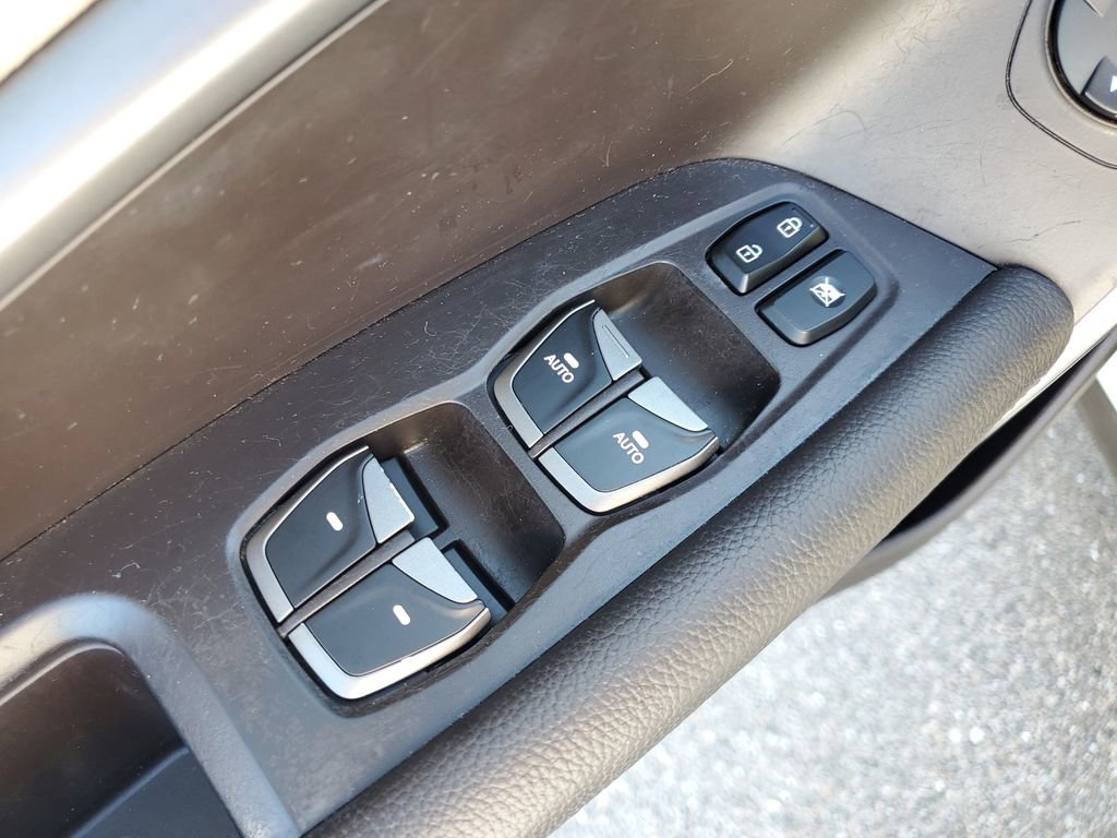 Used 2017 Hyundai Santa Fe Sport image 27