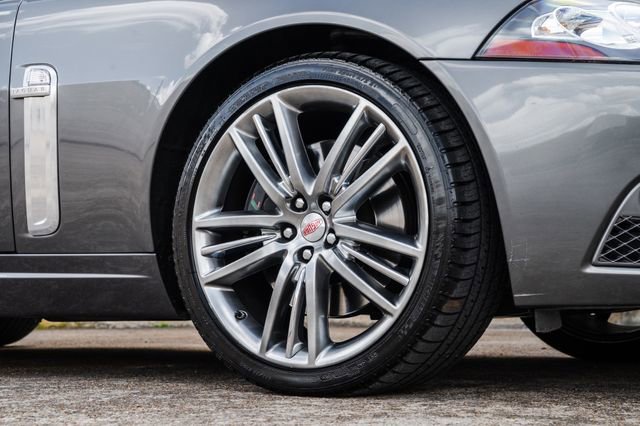 Used 2009 Jaguar XKR R image 33