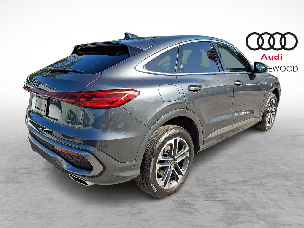 Certified 2025 Audi Q5 Premium w/ Convenience Package AWD/4WD image 6
