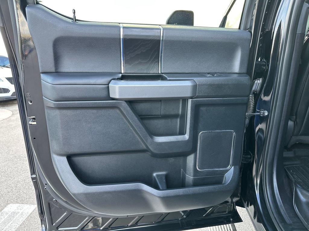 Used 2018 Ford F250 Platinum w/ Platinum Ultimate Package AWD/4WD image 34