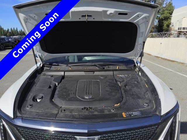 Used 2024 Cadillac Lyriq Sport image 12