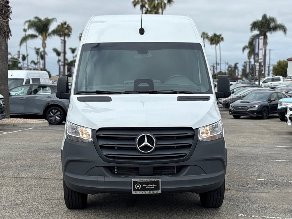 Used 2025 Mercedes-Benz Sprinter 2500 image 10