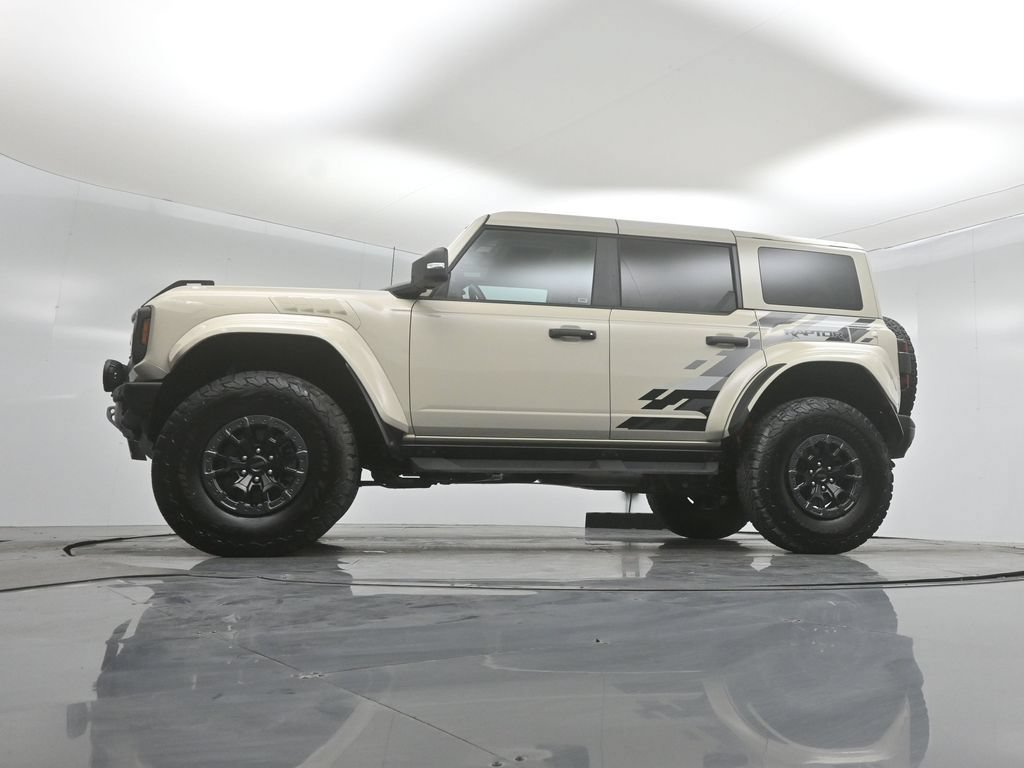 Used 2025 Ford Bronco Raptor AWD/4WD image 48