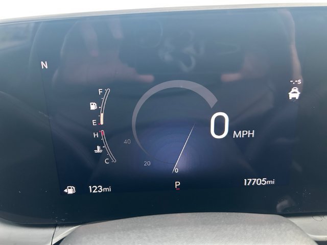 Used 2025 Buick Envista Preferred w/ Convenience I Package FWD image 25