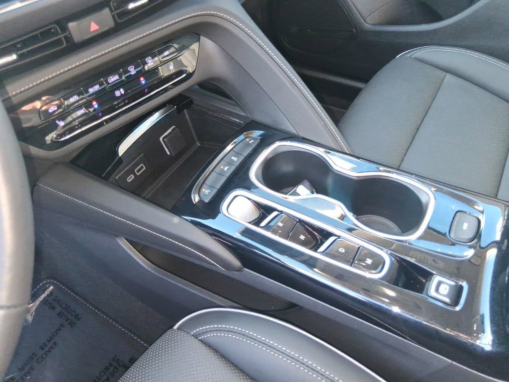 Used 2022 Buick Encore GX Essence w/ Safety Package II image 16