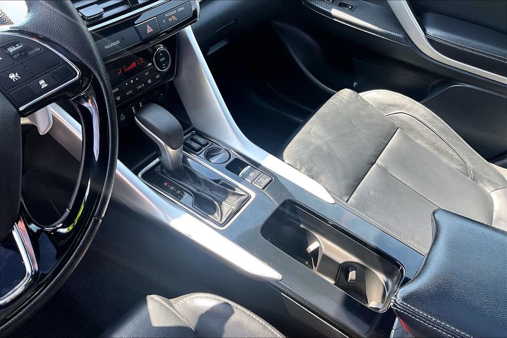 Used 2022 Mitsubishi Eclipse Cross SEL FWD image 15