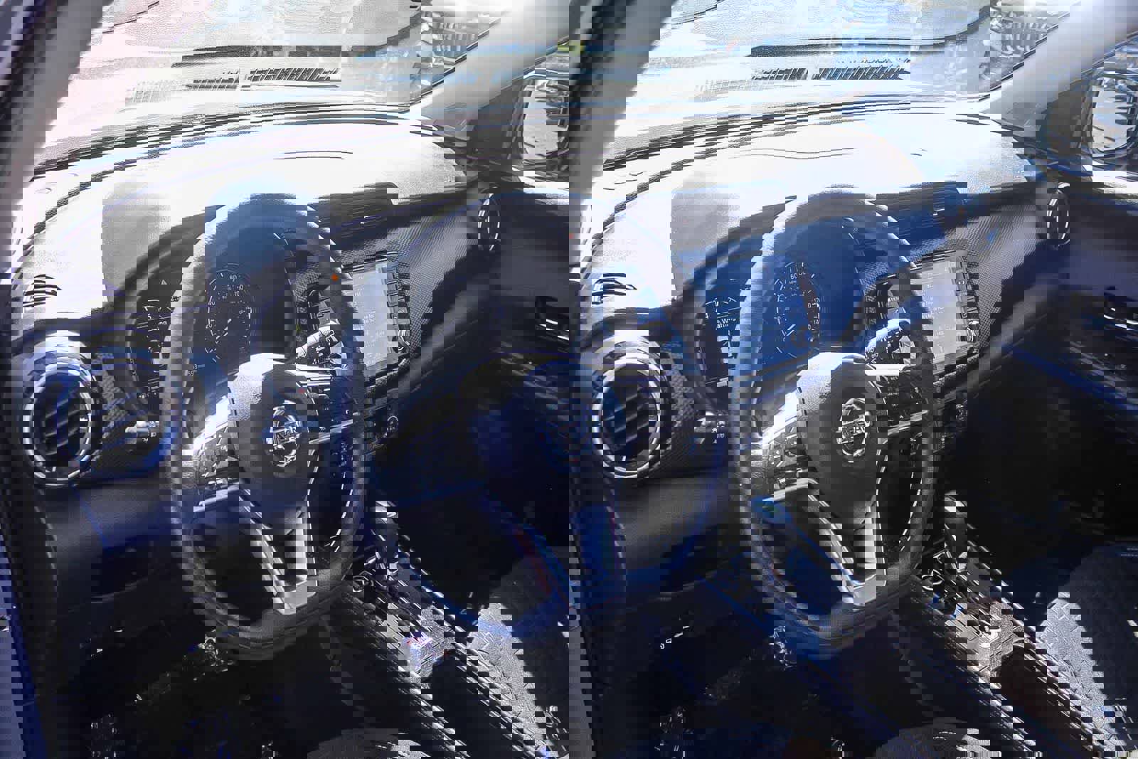 Used 2021 Nissan Kicks SV image 24