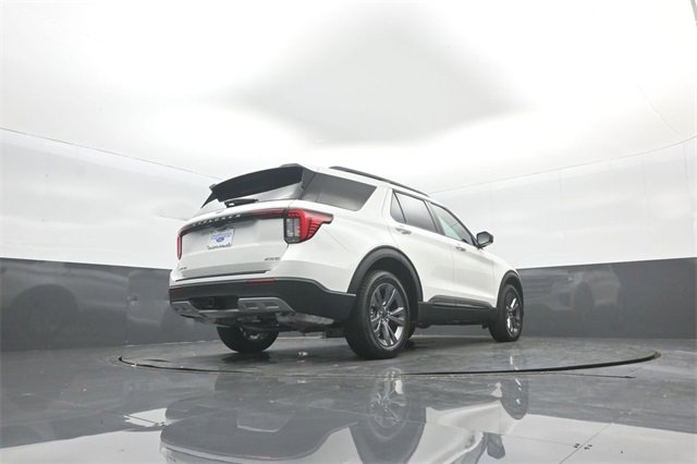 New 2026 Ford Explorer Active image 36