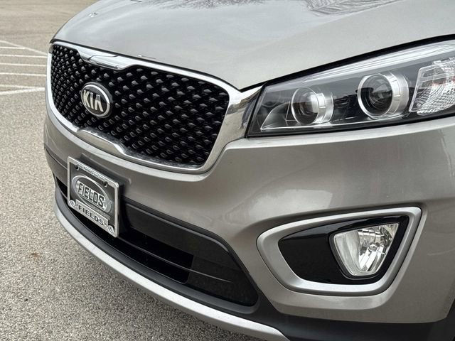 Used 2016 Kia Sorento EX image 10