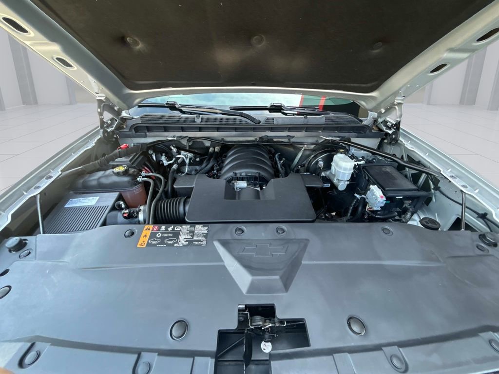 Used 2018 Chevrolet Silverado 1500 LTZ w/ LTZ Plus Package AWD/4WD image 9