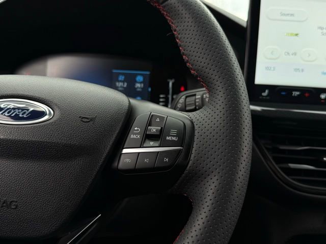 Used 2023 Ford Escape ST-Line w/ Tech Pack #1 image 7