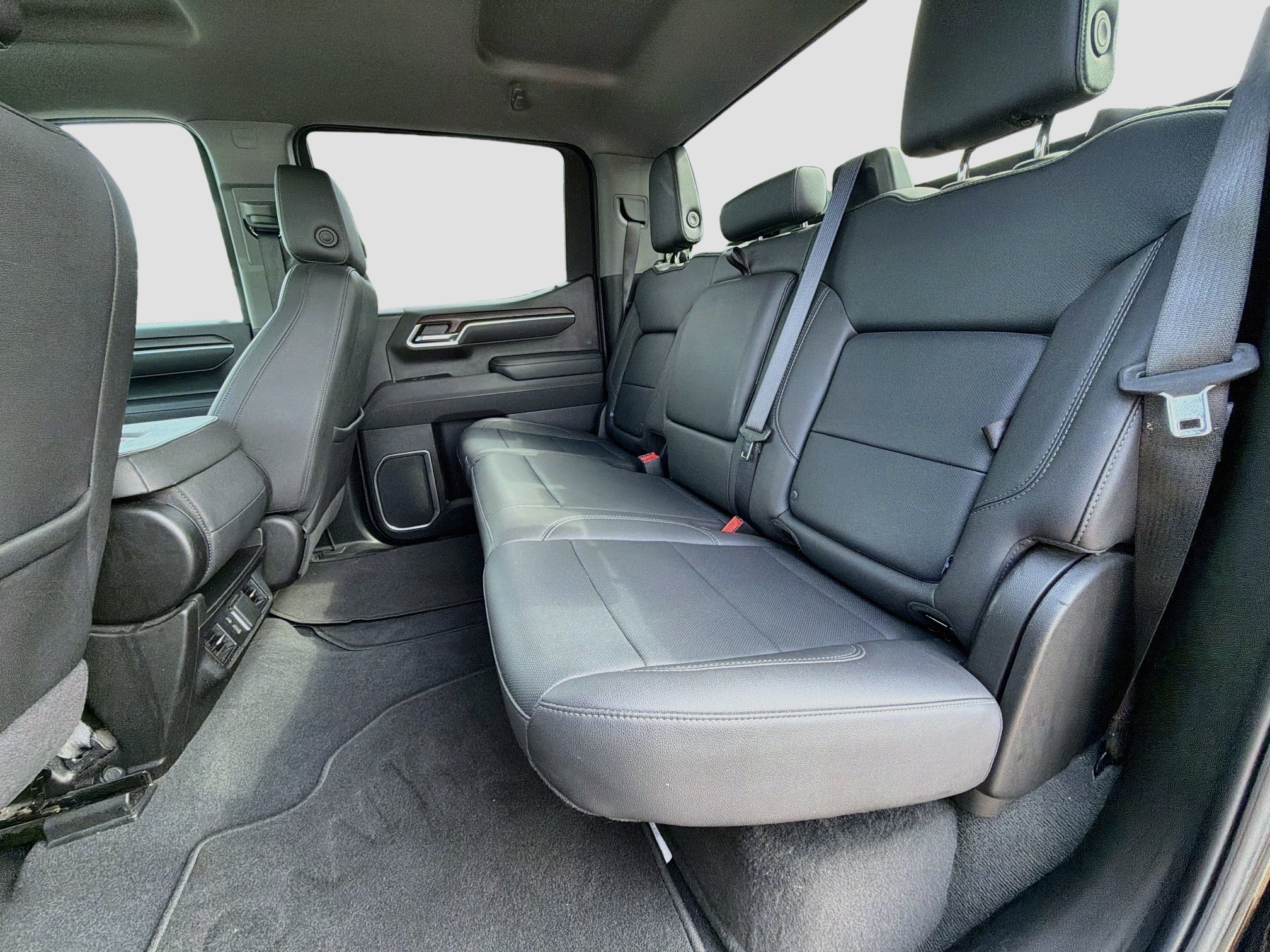 Used 2025 GMC Sierra 1500 SLT AWD/4WD image 20