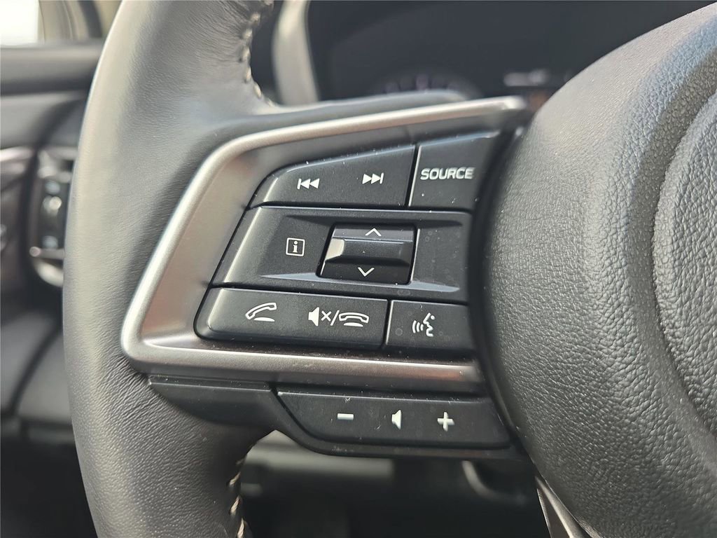 Used 2025 Subaru Outback Touring w/ Popular Package #2 image 25