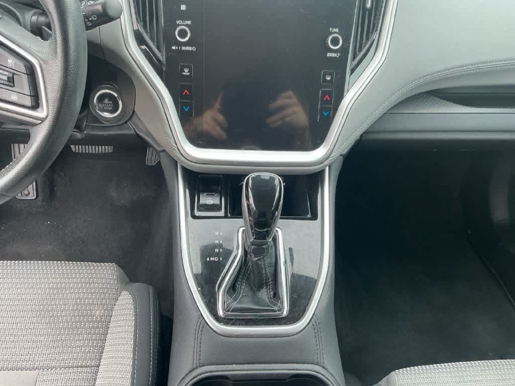 Used 2023 Subaru Outback Premium AWD/4WD image 11