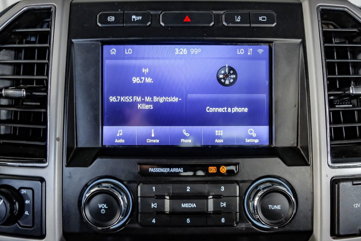 Used 2020 Ford F350 Lariat w/ Chrome Package AWD/4WD image 27