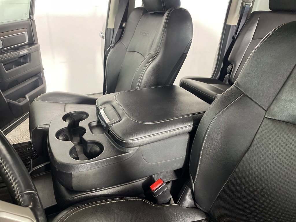 Used 2016 RAM 3500 Laramie image 24