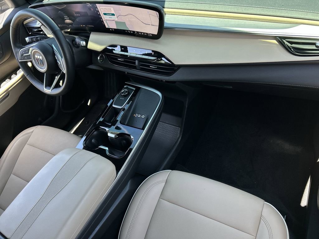 Used 2025 Buick Enclave Preferred FWD image 29