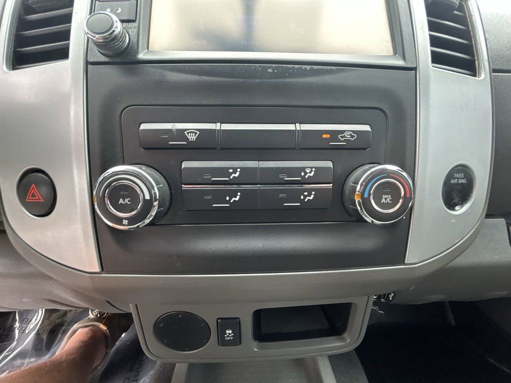 Used 2019 Nissan Frontier SV image 19