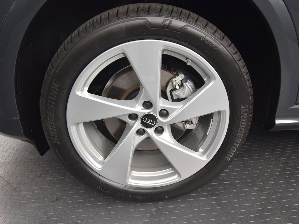 New 2025 Audi Q5 Premium Plus image 11