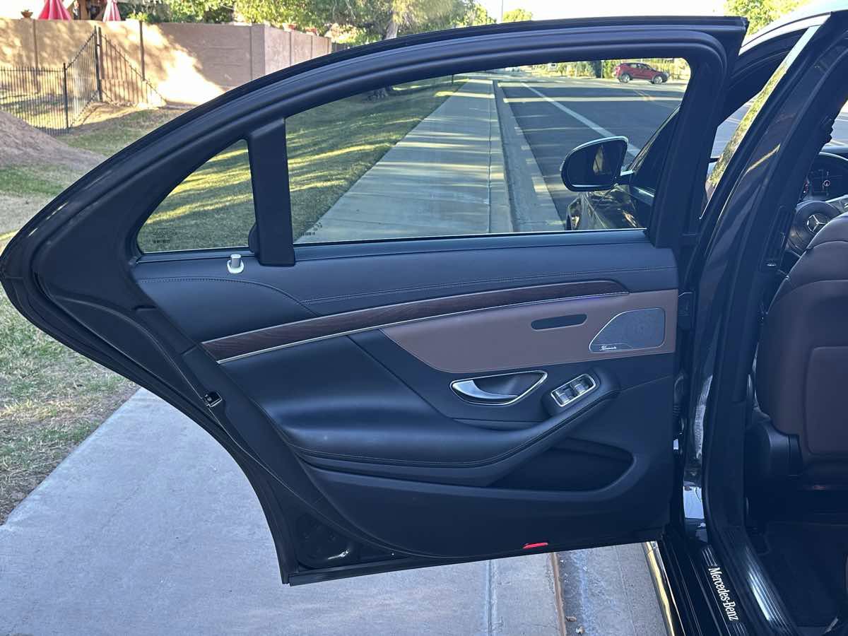 Used 2019 Mercedes-Benz S 560 Sedan image 59