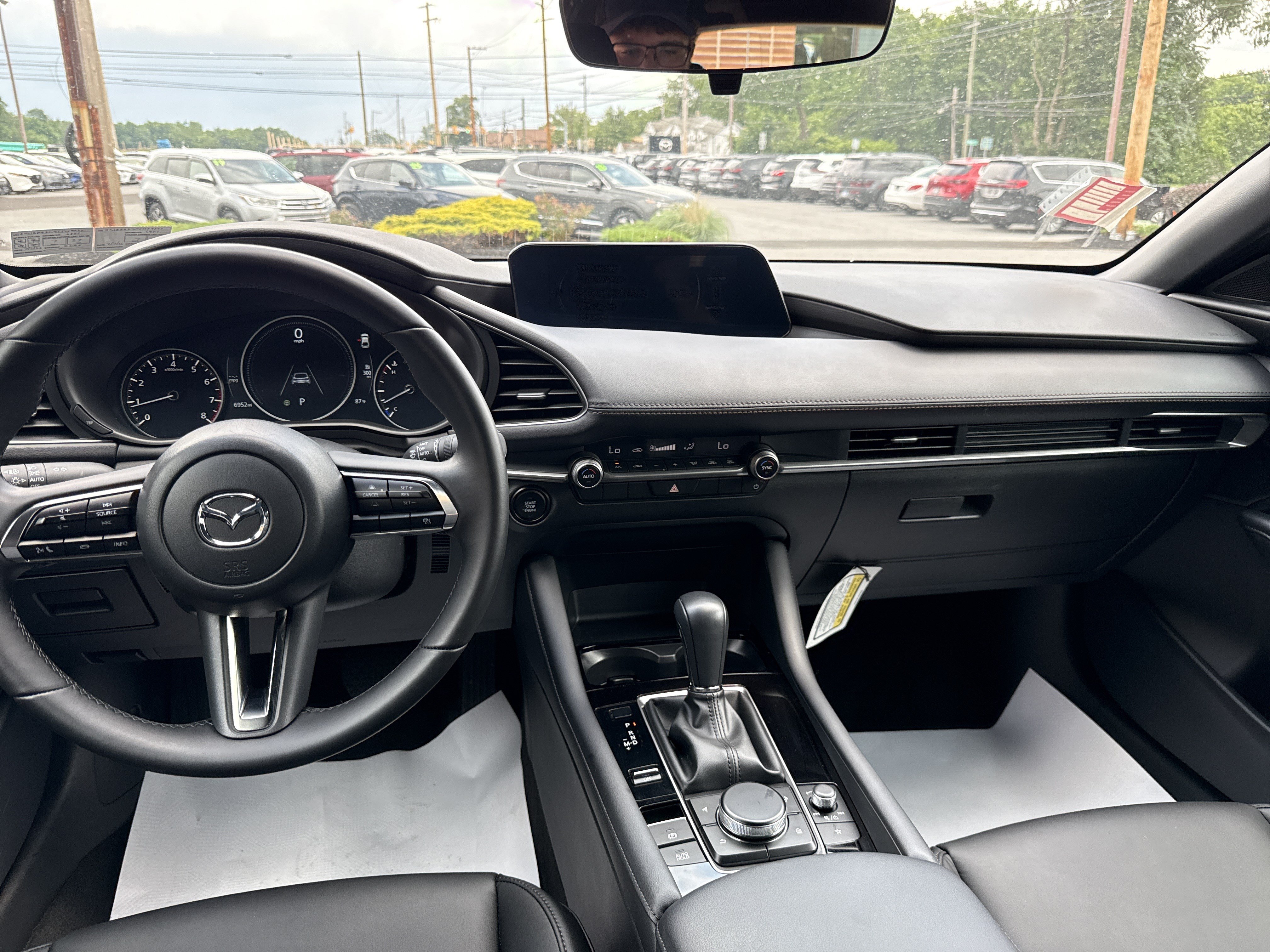 Certified 2025 MAZDA MAZDA3 s Sport w/ Appearance Package FWD image 24