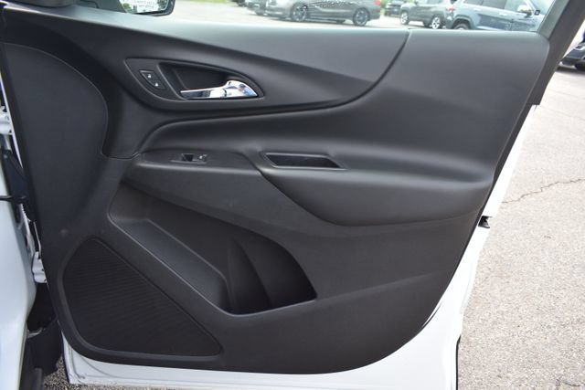 Used 2018 Chevrolet Equinox LT w/ Sun & Infotainment Package FWD image 43