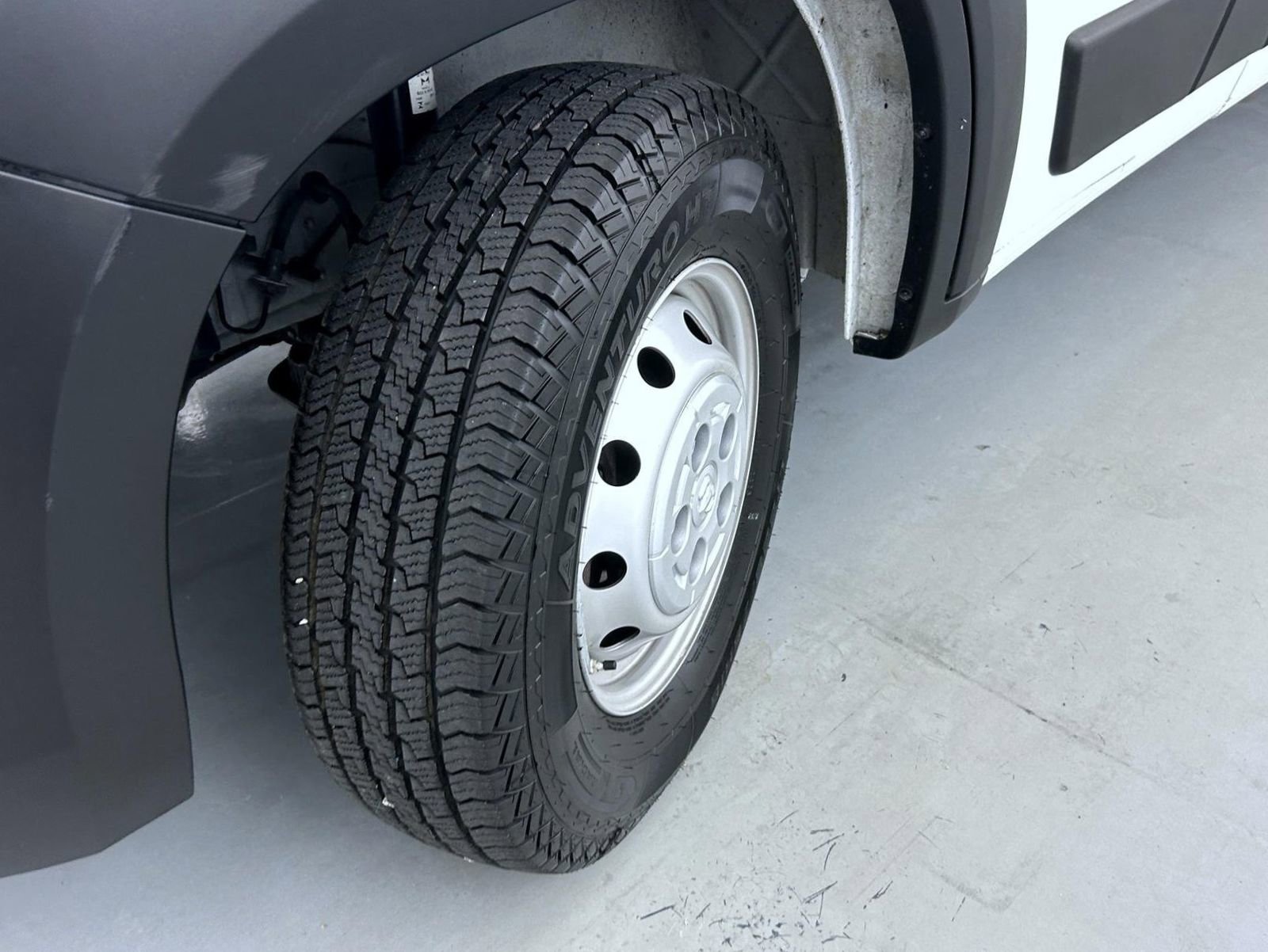 Used 2023 RAM ProMaster 2500 FWD image 20