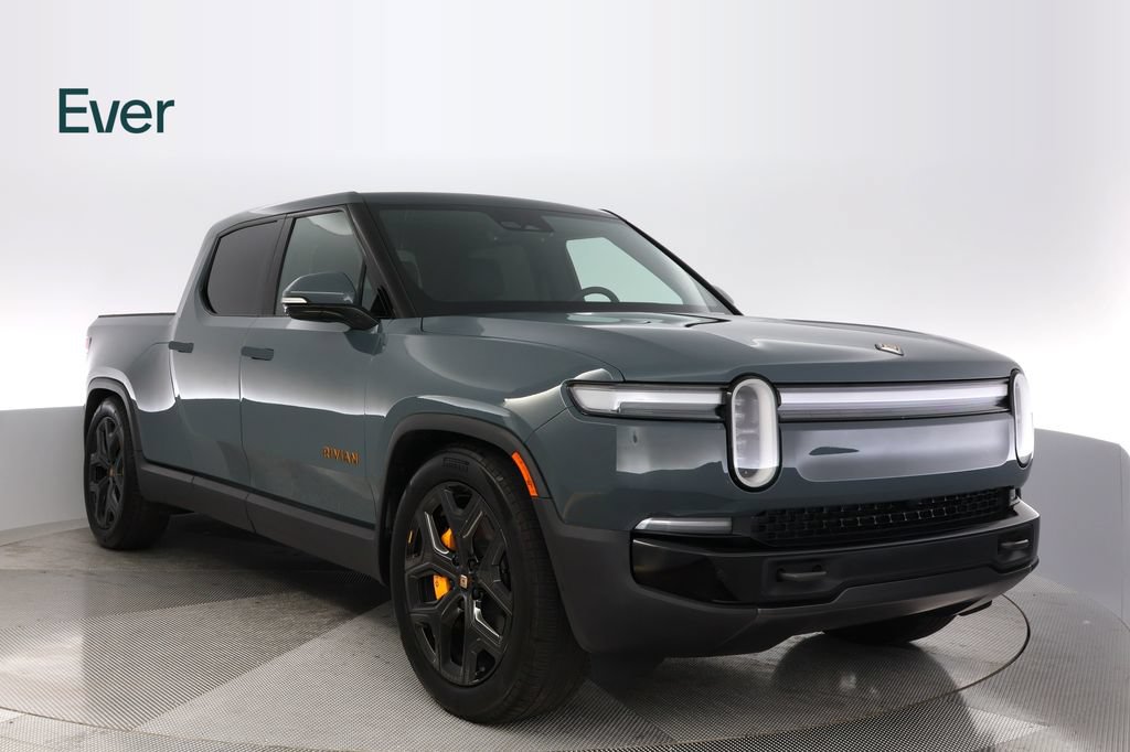 Used 2025 Rivian R1T Premium Tri AWD/4WD image 13