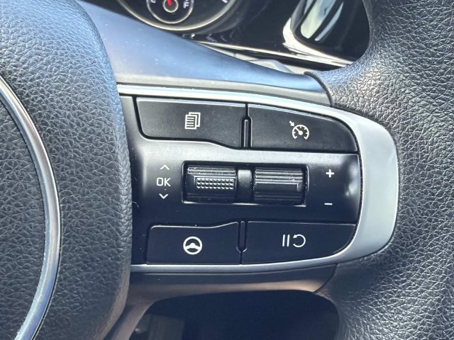 Used 2023 Kia K5 LXS FWD image 21