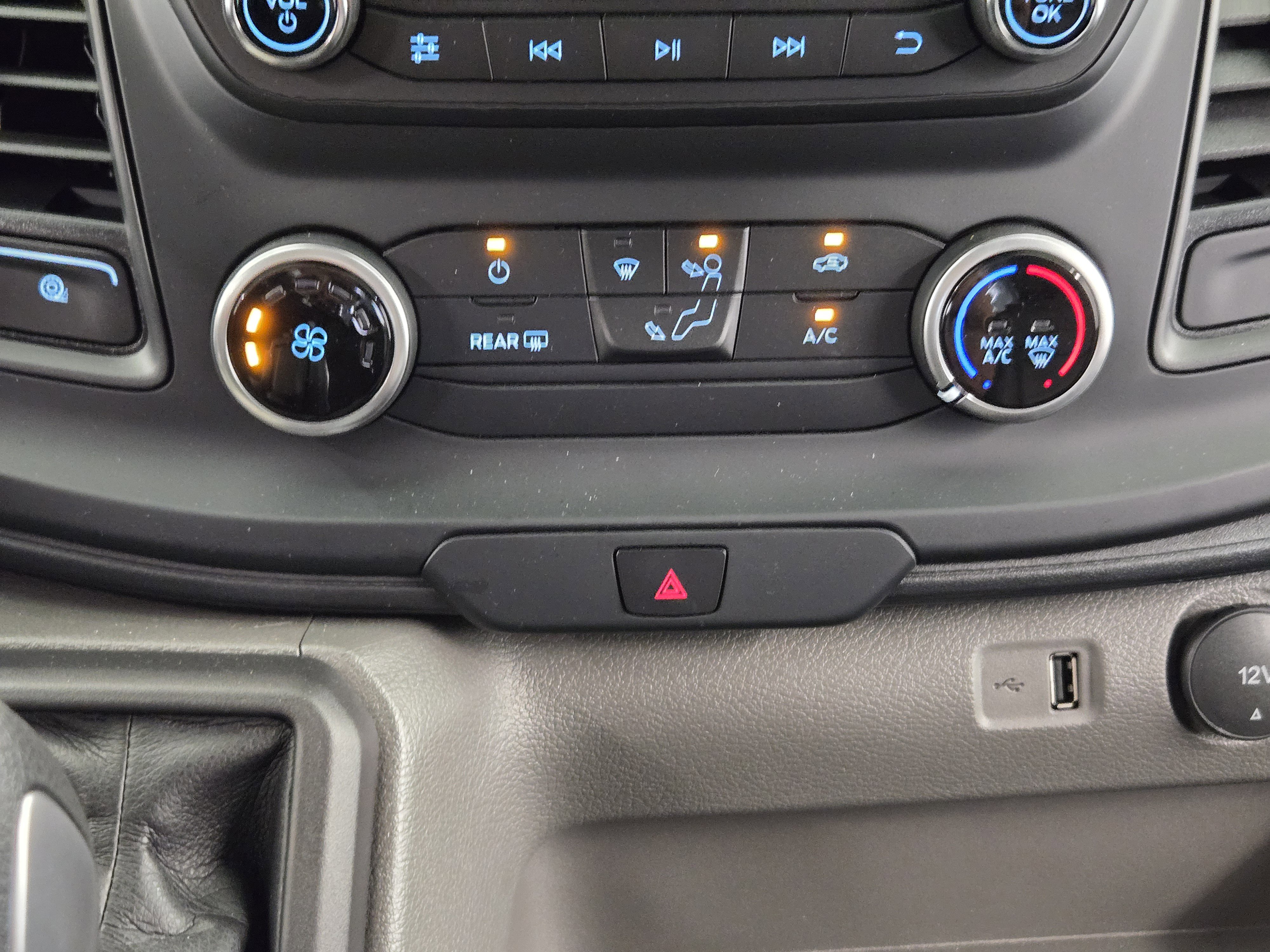 Used 2024 Ford Transit 350 Low Roof image 21