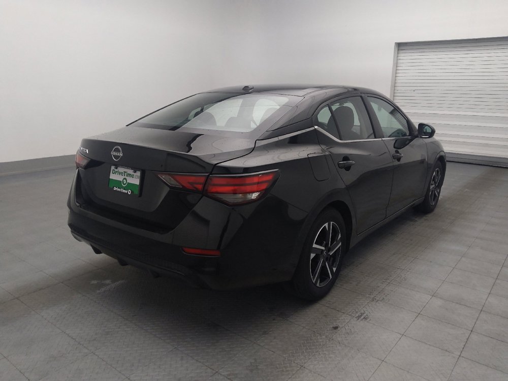Used 2025 Nissan Sentra SV FWD image 9