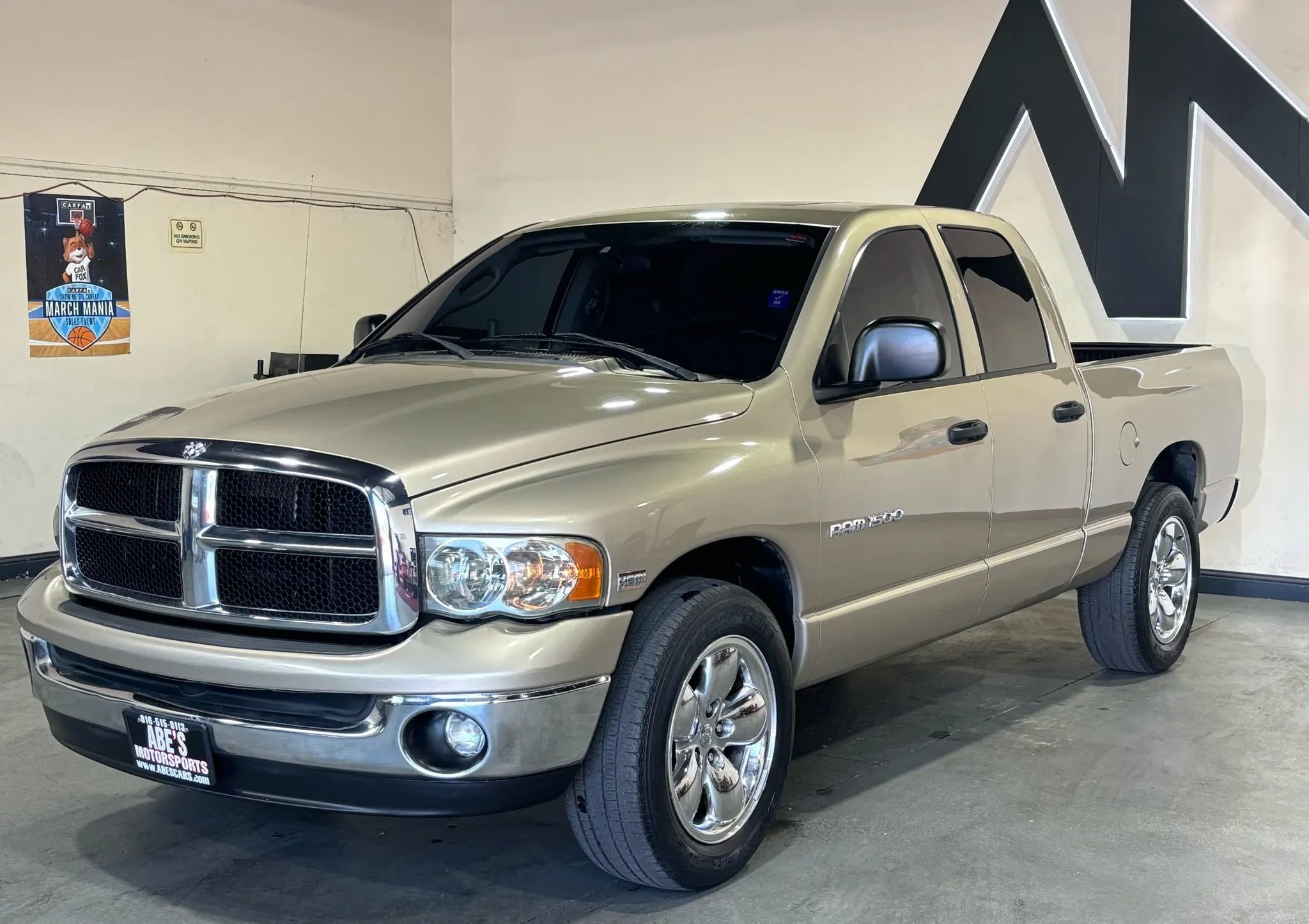 Used 2005 Dodge Ram 1500 Truck SLT