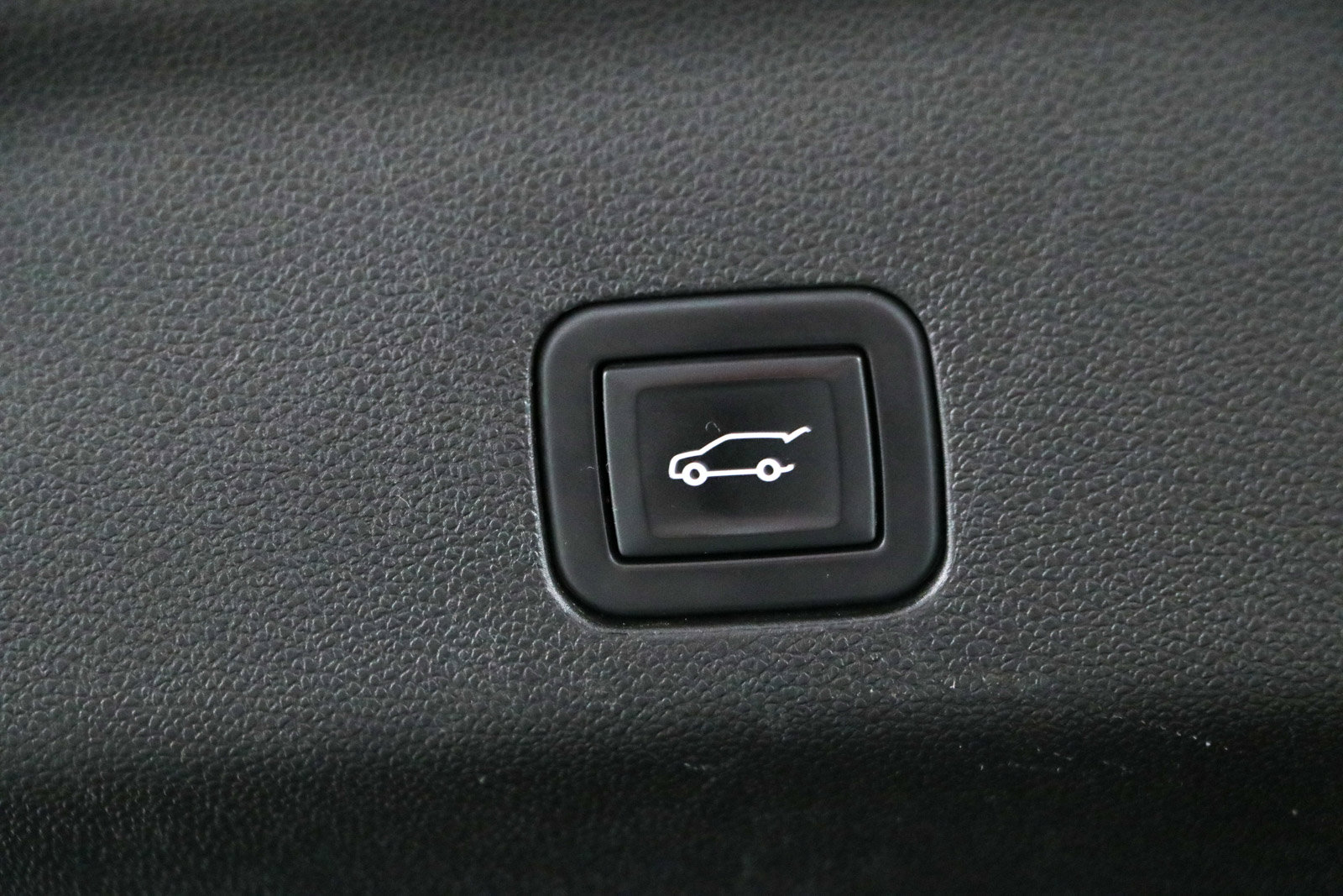Used 2023 GMC Yukon Denali w/ Max Trailering Package AWD/4WD image 35